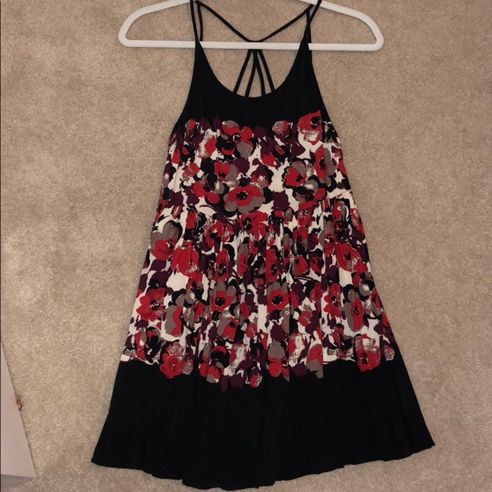 Free people flower patterned dress! Size XS